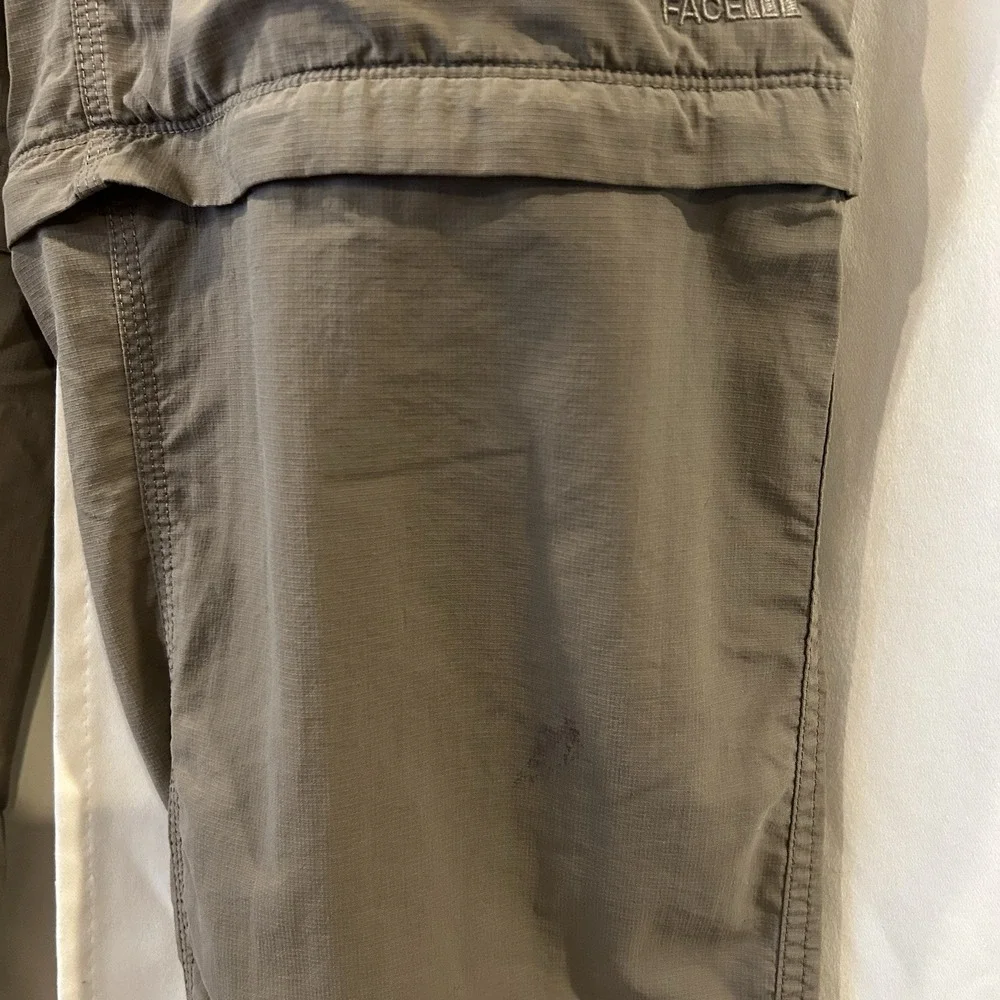 North Face‎ Convertible Hiking Pants Mens Size 34 Gorpcore Zip Off Nylon
